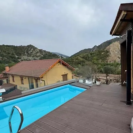 El Refugio Ii De